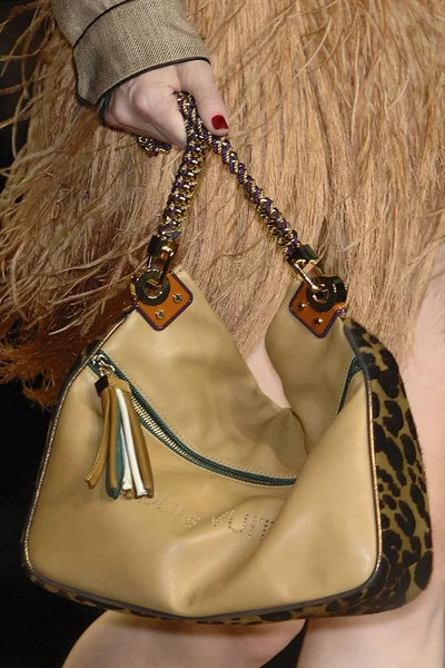 Look 35